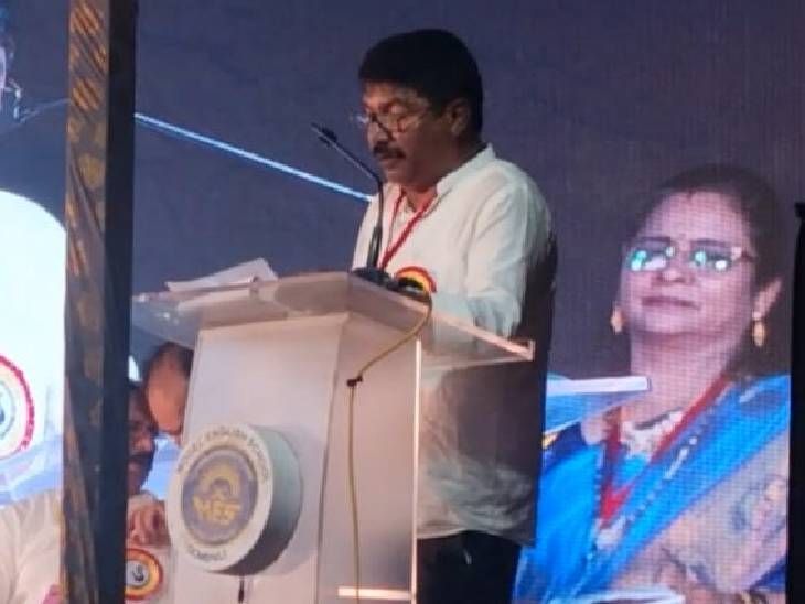 डोंबिवलीत गोव्याच्या राज्यपालांचे मल्याळममध्ये भाषण:  मनसे नेत्याची पोस्ट, म्हणाले – आपण जिथे राहतो तेथील राजभाषेचा मान ठेवण्याची अपेक्षा – Mumbai News