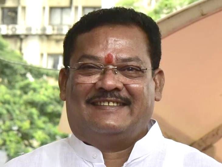 पैशांची चिंता नाही, एखादी बॅग तुमच्याकडे पाठवून देऊ:  आज कल हमारा नाम बहुत चल रहा हैं, संजय शिरसाट यांचे मिश्किल वक्तव्य – Chhatrapati Sambhajinagar News