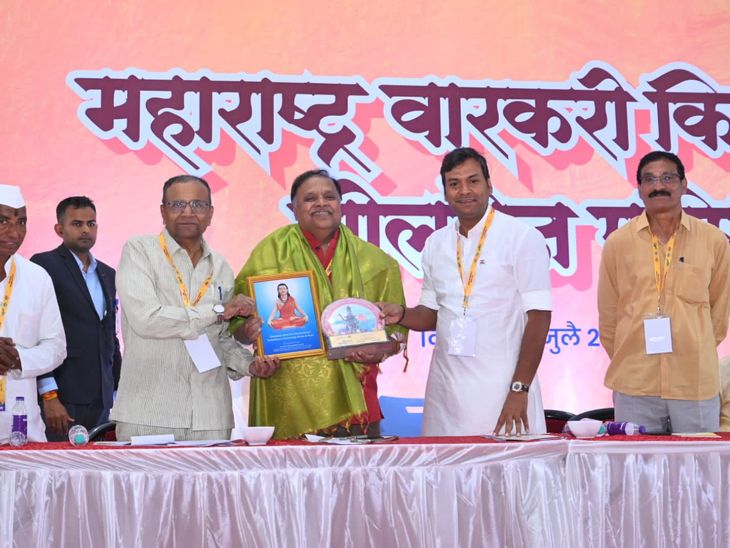 आळंदीत महाराष्ट्र वारकरी कीर्तनकार परिषदेचे आयोजन:  ज्ञानोबा-तुकोबांचे विचारच भारताला विश्वगुरू बनवेल – डॉ. अविनाश धर्माधिकारी – Pune News