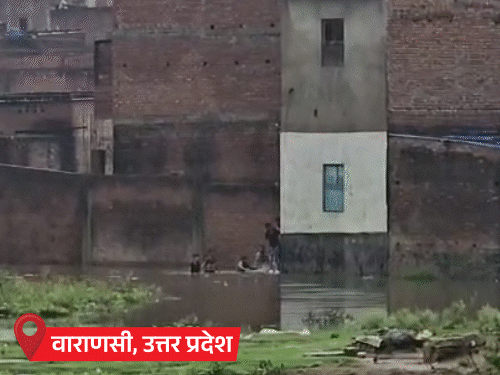 मध्य प्रदेशातील 16 जिल्ह्यांमध्ये पुराचा धोका:  काशीमध्ये 30 हजार घरे धोक्याच्या क्षेत्रात; हिमाचलमध्ये आतापर्यंत 1 हजार घरांचे नुकसान