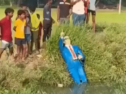 यूपीत भीमराव आंबेडकरांचे पुतळे कोण नष्ट करतंय?:  प्रयागराजमध्ये 4 महिन्यांत 7 घटना, चंद्रशेखरच्या नजरकैदेच्या रात्री 3 घटना घडल्या