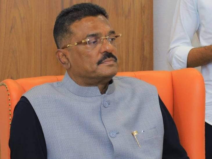 लवकरच एसटीचे रिटेल इंधन विक्रीत पदार्पण:  परिवहन मंत्री प्रताप सरनाईक यांची माहिती; केंद्र व राज्य सरकारच्या संयुक्त व्यावसायिक भागीदारीतून प्रकल्प कार्यान्वित होणार – Mumbai News