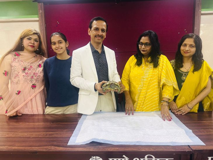 पुण्यात मादी कासवावर यशस्वी लॅप्रोस्कोपिक शस्त्रक्रिया:  अंडी बाहेर काढू न शकणाऱ्या कासवाची प्राणघातक समस्या सोडवली, भारतात पहिल्यांदाच केली ही प्रक्रिया – Pune News