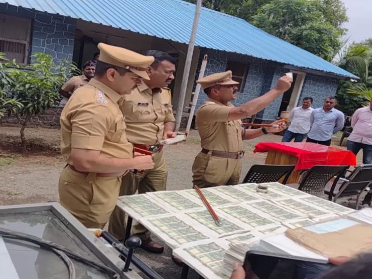 छत्रपती संभाजीनगरजवळ बनावट नोटा रॅकेट उघडकीस:  सिगारेटमुळे रॅकेटचा भांडाफोड, 88 लाखांचा मुद्देमाल जप्त – Chhatrapati Sambhajinagar News