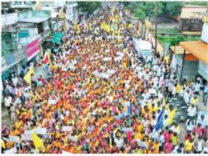 हक्कासाठी लढा:  85000 जागा भरा; 30000‎आदिवासी बांधवांचा मोर्चा‎, हिंगोली येथे 25 दिवसांपासून साखळी उपोषण सुरू‎ – Hingoli News