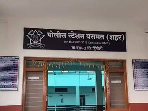 वसमतमध्ये किरकोळ वादातून तरुणावर खंजर-चाकूने हल्ला:  5 आरोपींविरोधात खुनाचा प्रयत्न केल्याचा गुन्हा दाखल – Hingoli News