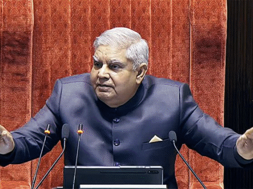 संसदेचे पावसाळी अधिवेशन संपले, एकूण 21 बैठका:  ऑपरेशन सिंदूरवर 16 तास चर्चा, जगदीप धनखड यांचा राजीनामा, बिहार SIR वरून गोंधळ