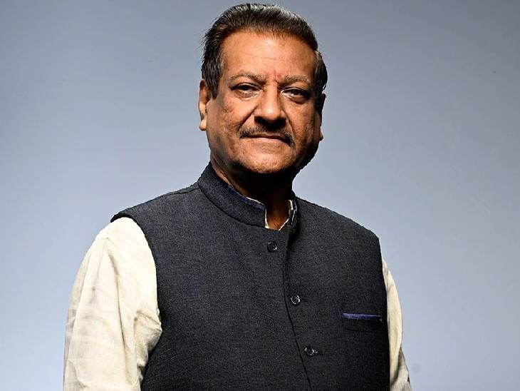 पृथ्वीराज चव्हाणांच्या कुटंबीयांचे 3 ठिकाणी मतदान:  भाजपचा गंभीर आरोप; खरे व्होट चोर कोण? हे राहुल गांधींनी सांगावे – CM फडणवीस – Mumbai News