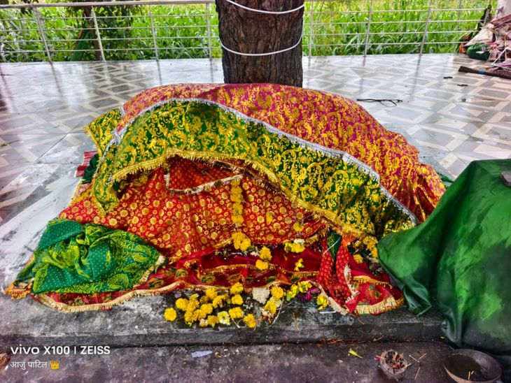 Auspicious activities in the village begin with the blessings of ...