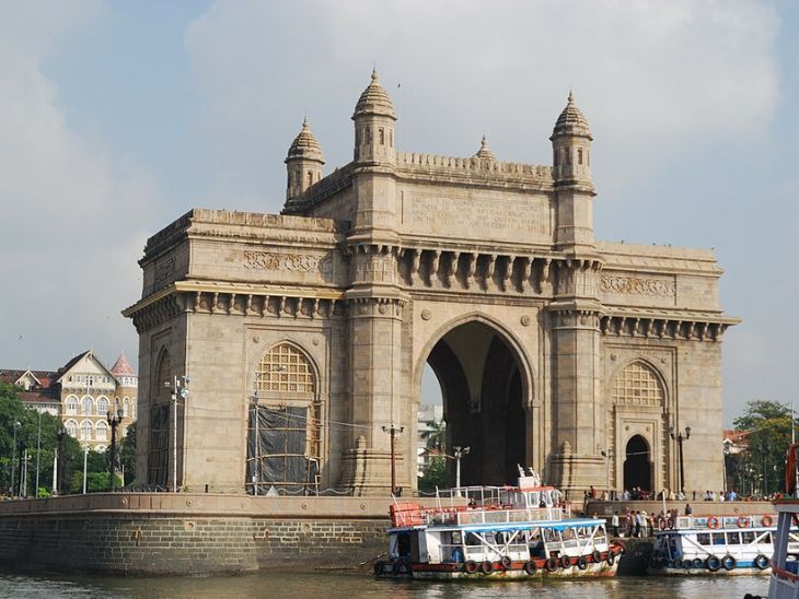 गेटवे ऑफ इंडिया येथील प्रवासी जेट्टी प्रकल्पाला हिरवा झेंडा:  आक्षेप घेणाऱ्या सर्व याचिका सर्वोच्च न्यायालयाने फेटाळल्या, मुंबईकरांचा समुद्री प्रवास आणखी सुकर – Mumbai News