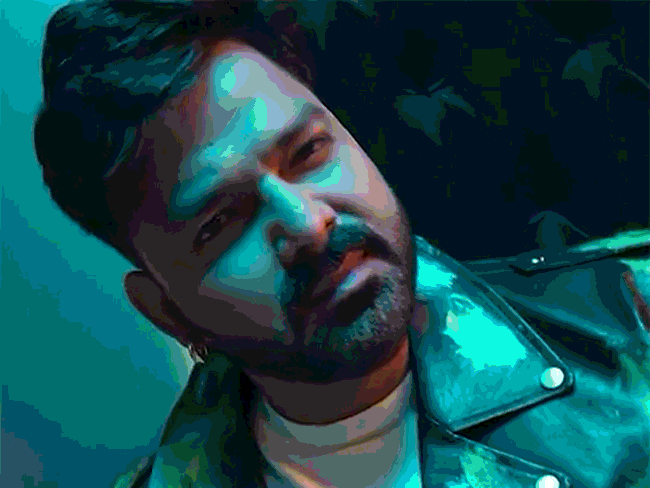वादांदरम्यान पवन सिंह रिॲलिटी शोचा भाग झाला:  अमेझॉनच्या ‘राईज अँड फॉल’ शोमध्ये दिसणार, म्हणाला- ‘पूर्ण ऊर्जा आणि उत्साहासह येतोय’