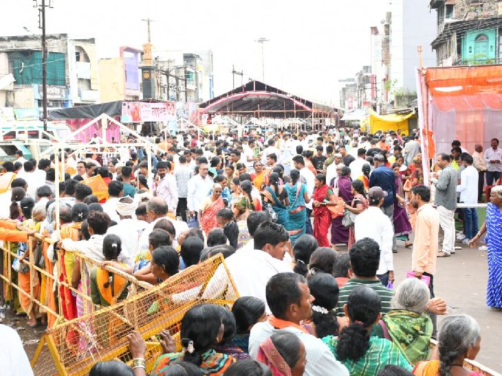 हिंगोलीत दीड लाख भाविकांनी घेतले विघ्नहर्ता चिंतामणीचे दर्शन: रात्री उशिरापर्यंत रांगा कायम, विविध राज्यातील भाविकांची उपस्थिती – Hingoli News हिंगोलीत दीड लाख भाविकांनी घेतले विघ्नहर्ता चिंतामणीचे दर्शन: रात्री उशिरापर्यंत रांगा कायम, विविध राज्यातील भाविकांची उपस्थिती – Hingoli News