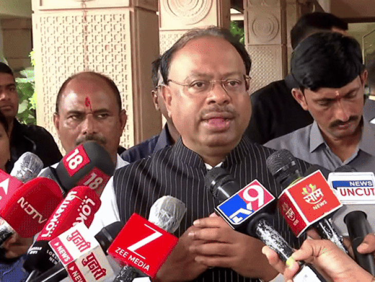 Bawankule Slams Wadettiwar, Responds to Jarange Patil