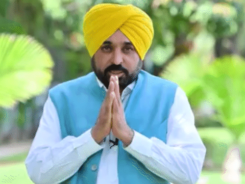 पंजाबमधील महिलांना लवकरच दरमहा 1100 रुपये मिळणार:  CM भगवंत मान म्हणाले- तयारी सुरू; 18 वर्षांवरील 75 लाख महिलांना होईल फायदा