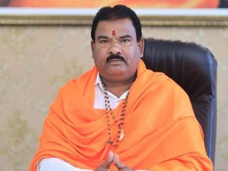 100 बोकडांच्या वक्तव्यावरून संजय गायकवाडांचा यू-टर्न:  विरोधकांच्या टीकेनंतर म्हणाले- मी माझ्या नाही तर तुमच्या पक्षाबद्दल बोलत होतो – Buldhana News