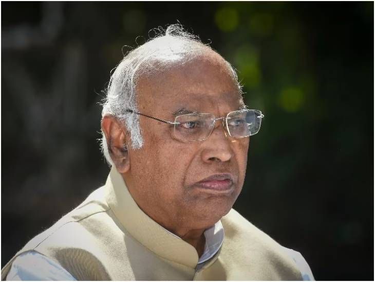 एसआयआर हा लोकशाहीस सर्वात मोठा धोका- काँग्रेस:  85 वर्षांनी बिहारमध्ये सीडब्ल्यूसीची बैठक