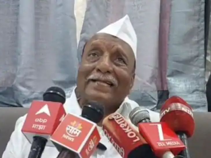 सत्ताधाऱ्यांचा बाप शेतकरी असेल तर तातडीने मदत द्या:  लक्ष्मणराव ढोबळेंची सरकारवर टीका, म्हणाले- बापाची लाज राखून शेतकऱ्यांच्या नावावर पैसे करा – Solapur News