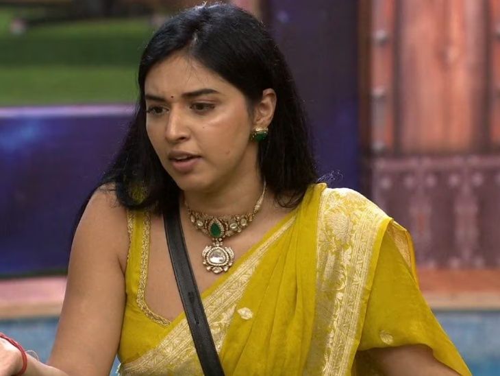 बिग बॉस 19: तान्या मित्तल सात्विक असल्याबद्दल प्रश्न उपस्थित:  दावा: चिकन खाल्ले, म्हणाली होती- मांसाहारी भांड्यांना हातही लावत नाही