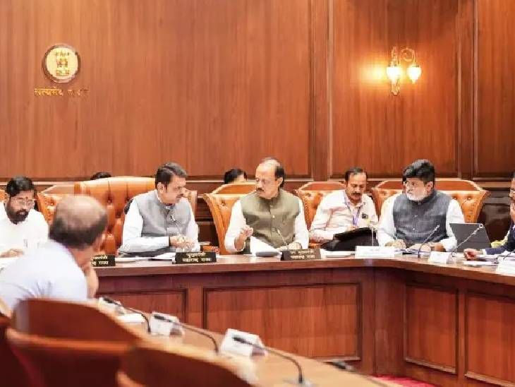 लिंगभेदाची भावना निर्माण न होण्यासाठी स्वतंत्रपणे भरणाऱ्या मुलींच्या शाळा बंद:  एकाच आवारातील मुलामुलींच्या स्वतंत्र शाळांचे संयुक्त शाळेत रूपांतर – Solapur News