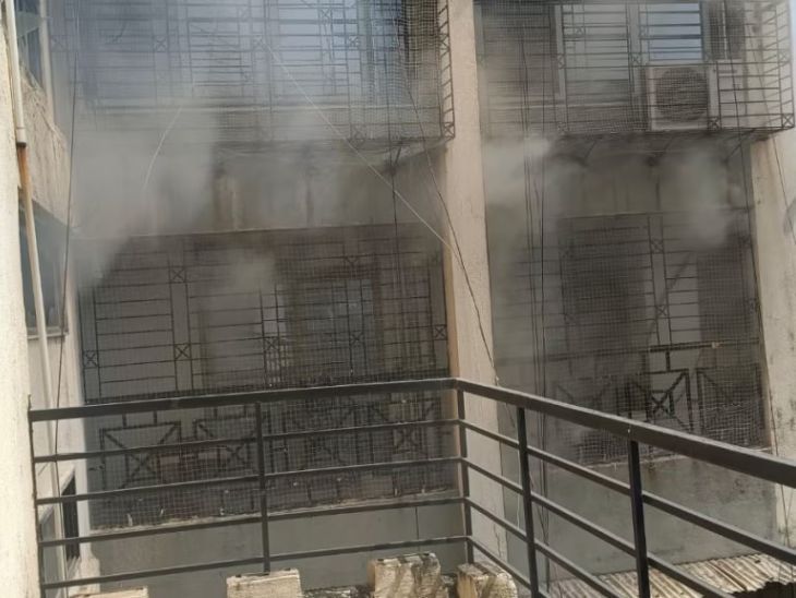 खारघरच्या ‘ट्रायसिटी’ इमारतीत भीषण आग:  चार जणांना श्वासोच्छ्वासाचा त्रास, जीवितहानी टळली – Mumbai News