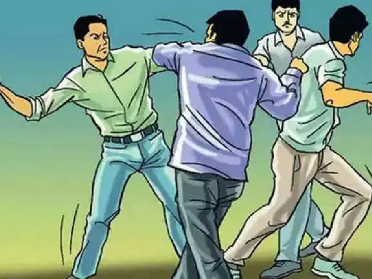 कल्याणमध्ये दारूच्या नशेत तरुणांची पिझ्झा डिलिव्हरी बॉयला बेदम मारहाण:  हाय-प्रोफाइल सोसायटीतील धक्कादायक घटना सीसीटीव्हीत कैद – Mumbai News