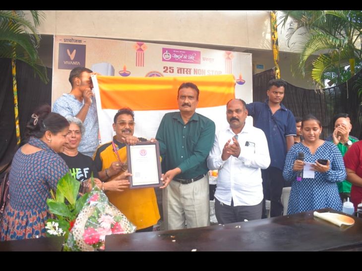 शेफ विष्णू मनोहर यांचा नवा विक्रम:  25 तासांत 15773 डोसे बनवले, हा त्यांचा 32 वा जागतिक विक्रम – Amravati News