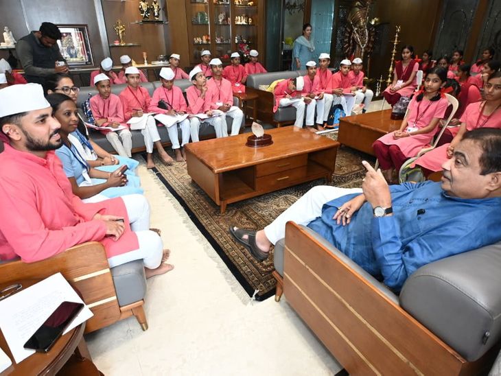 केंद्रीय मंत्री नितीन गडकरींचा विद्यार्थ्यांशी संवाद:  अडचणींचा सामना करण्याचे दिले महत्त्वाचे सल्ले – Nagpur News