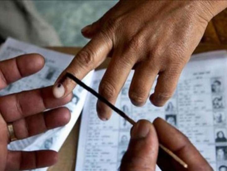 स्थानिक स्वराज्य संस्थांच्या निवडणुकीसाठी रणधुमाळी!:  246 नगरपरिषदा आणि 42 नगरपंचायतींच्या निवडणुकीसाठी नामनिर्देशन प्रक्रिया सुरू – Mumbai News