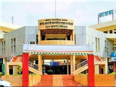 सातारा जिल्ह्यातील नगरपालिका निवडणुकांचे चित्र स्पष्ट:  बहुरंगी लढतींमुळे नेत्यांची प्रतिष्ठा पणाला – Kolhapur News