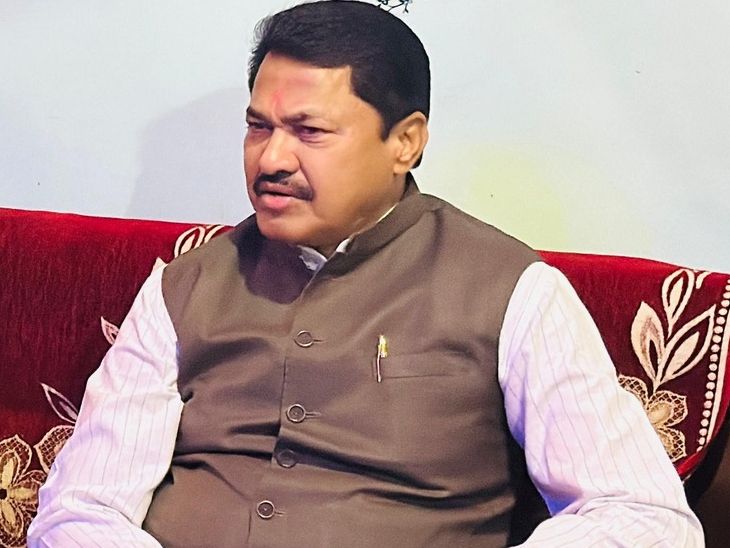 मोठी बातमी:  काँग्रेसचे माजी प्रदेशाध्यक्ष नाना पटोले यांनी भाजप नेत्याच्या घरी जाऊन घेतली भेट; भेटीमागचे राजकारण तापले – Nagpur News