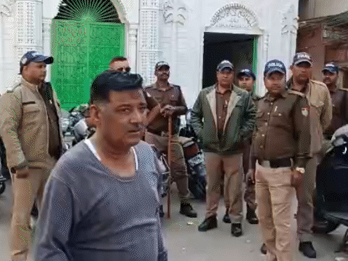 उत्तराखंडच्या मौलानाला NIA ने 20 तासांनंतर सोडले:  दहशतवादी उमरच्या फोनमध्ये नंबर सापडला होता, हल्द्वानीला येऊन म्हणाला- मी पूर्ण सहकार्य केले