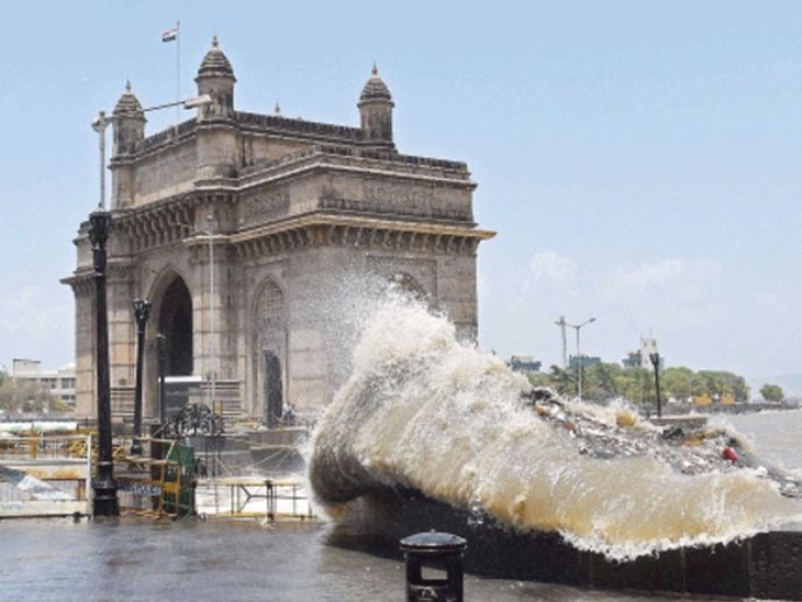 मुंबईत 4 ते 7 डिसेंबरदरम्यान अरबी समुद्राला मोठी भरती:  4 ते 5 मीटरच्या लाटा उसळण्याची शक्यता, प्रशासनाचे नागरिकांना आवाहन – Mumbai News
