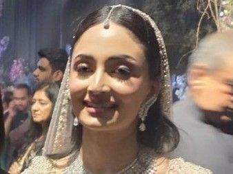 खासदार नवीन जिंदल यांच्या मुलीचे भव्य लग्न:  उद्योगपतीसोबत दिल्लीत सप्तपदी घेणार यशस्विनी; संगीतमध्ये खासदार कंगना-महुआ यांनी केले नृत्य