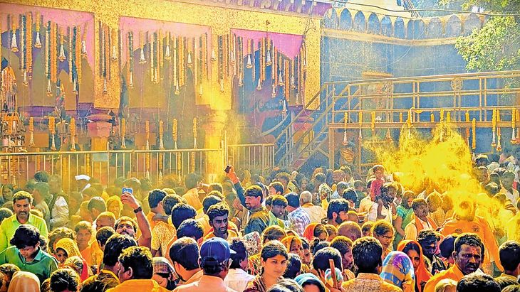 Mailara Mallanna Khandoba fair was filled with one and a half lakh ...