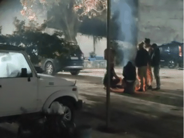 रतलाममध्ये नशेच्या कारखान्याचा पर्दाफाश… 10 किलो MD ड्रग्ज जप्त:  बंदूक-91 जिवंत काडतुसे, दोन मोर, चंदनाची लाकडे मिळाली; मालकाने लढवली होती विधानसभा निवडणूक