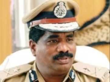 कर्नाटकातील वरिष्ठ पोलिस अधिकाऱ्याचा अश्लील व्हिडिओ व्हायरल:  महिलांसोबत आक्षेपार्ह स्थितीत दिसले; CM सिद्धरामय्या म्हणाले- दोषी आढळल्यास कारवाई करू