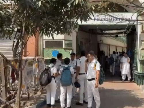 बंगाल SIR- अंतिम यादीत 7.04 कोटींहून अधिक मतदार:  61 लाख लोकांची नावे वगळली; आतापर्यंत 11 राज्ये-केंद्रशासित प्रदेशांची अंतिम मतदार यादी जाहीर