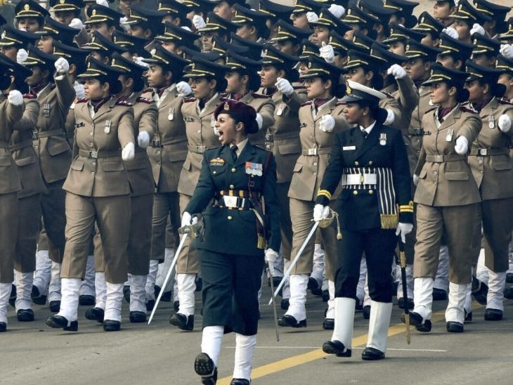 सुप्रीम कोर्टाने म्हटले- महिला अधिकारी सैन्यात स्थायी कमिशनसाठी पात्र:  याला नकार देणे भेदभाव होता; 23 वर्षांपासून खटला लढत होत्या