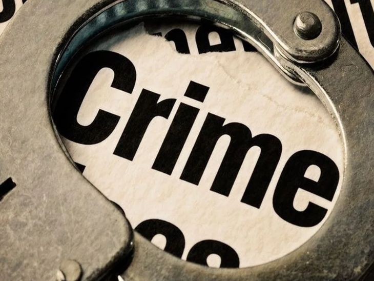 बोलत नाही म्हणून अल्पवयीन मुलीवर कोयत्याने वार!: मारहाण करत जीवे मारण्याची दिली धमकी, मुलुंड परिसरात खळबळ – Mumbai News बोलत नाही म्हणून अल्पवयीन मुलीवर कोयत्याने वार!: मारहाण करत जीवे मारण्याची दिली धमकी, मुलुंड परिसरात खळबळ – Mumbai News