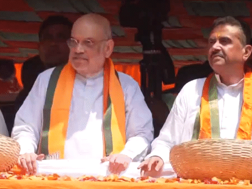 शहा म्हणाले- 15 दिवस बंगालमध्ये राहणार:  ममतांना त्यांच्याच घरात हरवायचे आहे, TMCला खाडीत फेका; भवानीपुरात गो-बॅक अशी घोषणाबाजी