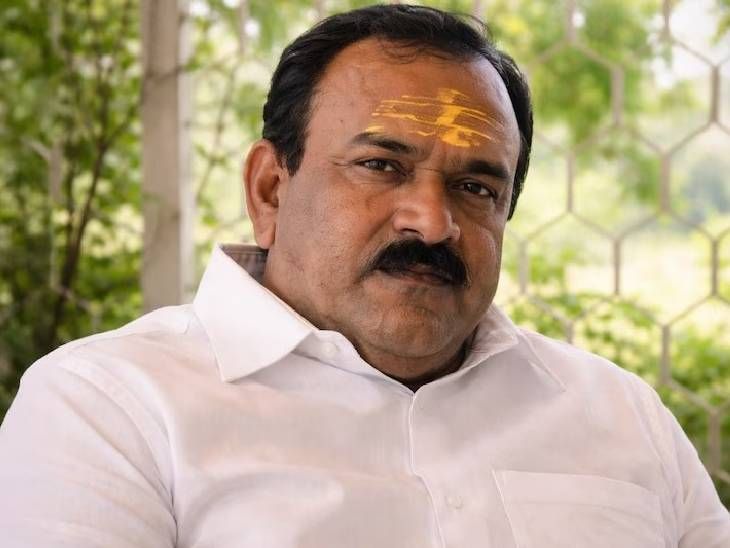 भोंदूबाबा अशोक खरातला कोर्टाचा दणका; न्यायालयीन कोठडी:  उद्या पुन्हा हजेरीचे आदेश; SIT पुन्हा ताबा घेणार, तपासाला वेग – Nashik News