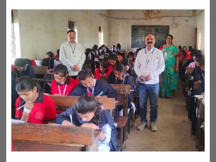 बोगस विद्यार्थी शोध मोहिमेला इंटरनेटचा खोडा: 882 शाळांमध्ये मोहीम ऑफलाईन, पुढील टप्पे 15, 22 एप्रिलला – Amravati News बोगस विद्यार्थी शोध मोहिमेला इंटरनेटचा खोडा: 882 शाळांमध्ये मोहीम ऑफलाईन, पुढील टप्पे 15, 22 एप्रिलला – Amravati News