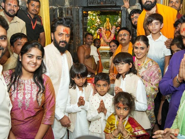 ‘राजा शिवाजी’ 1 मे रोजी प्रदर्शित:  प्रदर्शनानिमित्त रितेश-जेनेलिया तुळजाभवानीच्या चरणी; तुळजाईचा आशीर्वाद घेत केली आरती – Dharashiv News