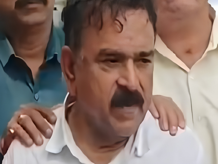 भोंदू अशोक खरात आता ईडीच्या ताब्यात:  52 कोटींच्या व्यवहारांमागे परदेशात पळून जाण्याचा कट उघड; 65 बनावट खात्यांतून उलाढाल – Mumbai News