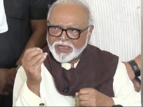 संजय राऊत सांगतील अन् खातेवाटप होईल का?:  छगन भुजबळांचा टोला, राज्यसभा उमेदवारीवरही सोडलं मौन – Mumbai News