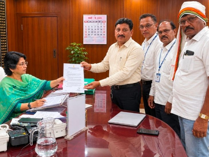 मानवाधिकार असोसिएशनची आयुक्तांकडे तक्रार, नगरपालिका प्रशासनावर चालढकलचा आरोप:  अचलपूर नगर परिषदेतील अनियमिततेवर कारवाईची मागणी – Amravati News