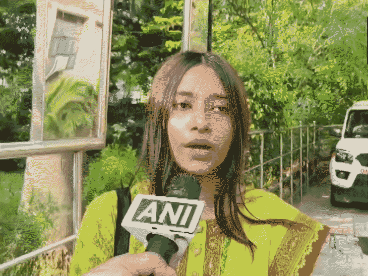 मालवीय नगर अग्निकांडातील पीडितेचा आरोप:  बांगलादेशात मृतदेह पाठवण्यासाठी ₹1.8 लाख घेतले, मोफत व्यवस्थेचे आश्वासन होते