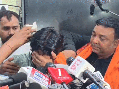 रोशन आनंद यांचा दावा- खान सरांनी भावाला मारले:  खान सर म्हणाले- नेपाळमध्ये आजाराने मृत्यू झाला; आज अंत्यसंस्कार