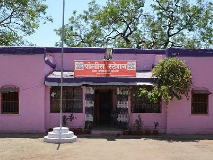 हिंगोलीत धक्कादायक घटना:  औंढा नागनाथमध्ये तरुणीची गळफास घेऊन आत्महत्या; कारण अद्याप अस्पष्ट – Hingoli News
