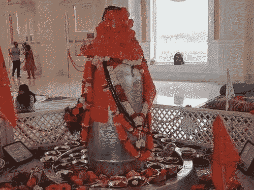 हरिद्वारमध्ये विराजमान झाले 5210 किलोचे पारदेश्वर महादेव:  आयोजक म्हणाले- जगातील सर्वात मोठे पारद शिवलिंग; प्राणप्रतिष्ठेसाठी जनसागर उसळला